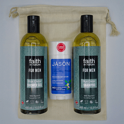 Dárková SUPERSADA pro muže: 2 x 400 ml šampon a sprchový gel Modrý cedr Faith in nature + tuhý deodorant pro muže 71 g Jäson + lněný pytlík 2